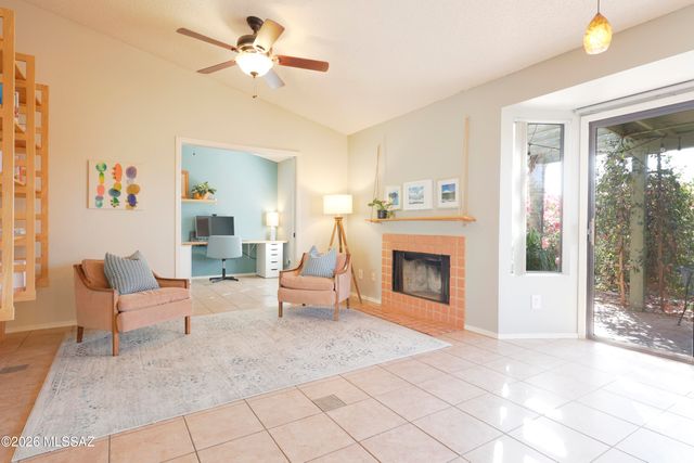 5327 W Swallow Drive, Tucson, AZ 85742
