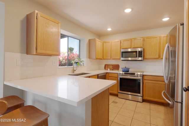 5327 W Swallow Drive, Tucson, AZ 85742