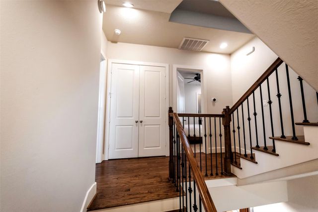 3203 Baron Street, Houston, TX 77020
