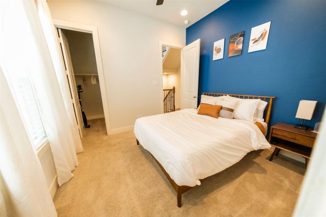3203 Baron Street, Houston, TX 77020