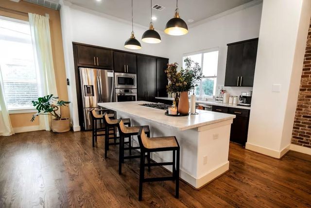 3203 Baron Street, Houston, TX 77020