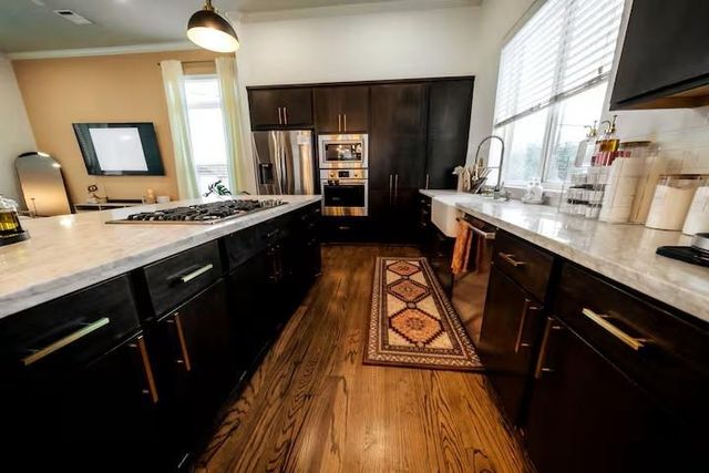 3203 Baron Street, Houston, TX 77020