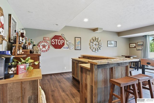 10805 Lake Tahoe Drive, Papillion, NE 68046