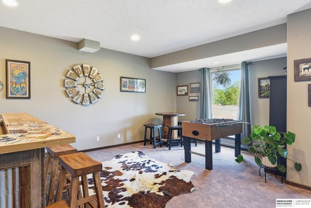 10805 Lake Tahoe Drive, Papillion, NE 68046
