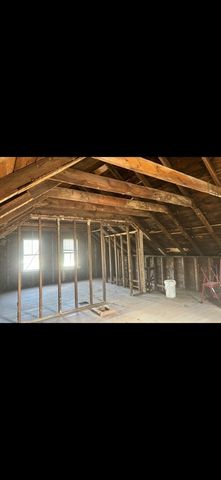 233 Marion Rd, Wareham, MA 02571