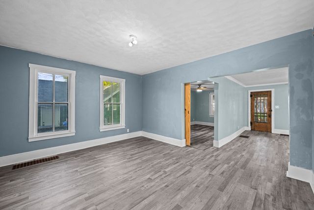 1419 17th Street, Moline, IL 61265
