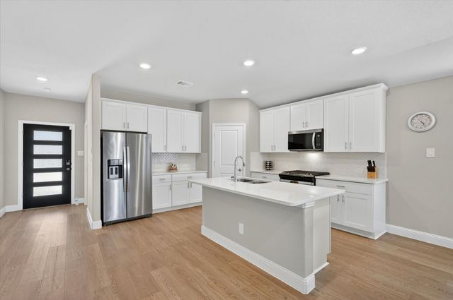 903 Edgehurst Drive, Princeton, TX 75071