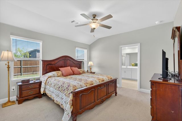 903 Edgehurst Drive, Princeton, TX 75071