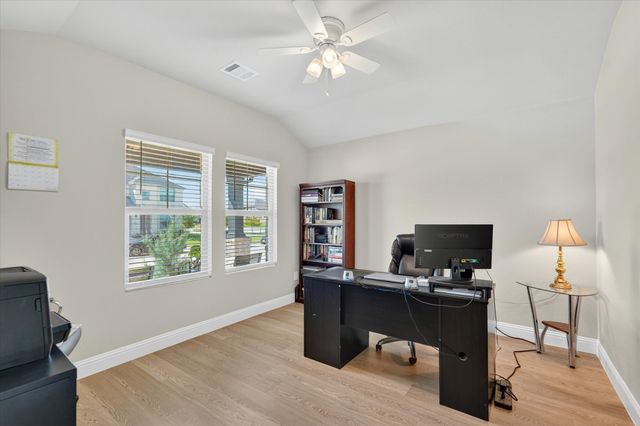 903 Edgehurst Drive, Princeton, TX 75071