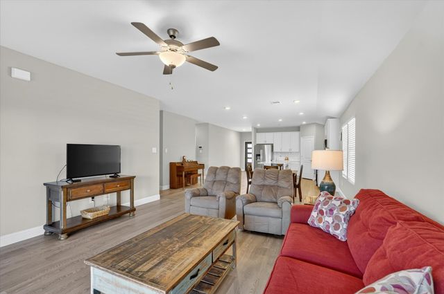 903 Edgehurst Drive, Princeton, TX 75071