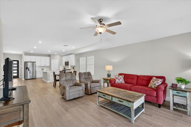 903 Edgehurst Drive, Princeton, TX 75071