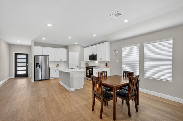 903 Edgehurst Drive, Princeton, TX 75071