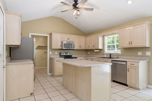 2149 Vinewood Drive, Dalton, GA 30720