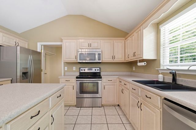 2149 Vinewood Drive, Dalton, GA 30720