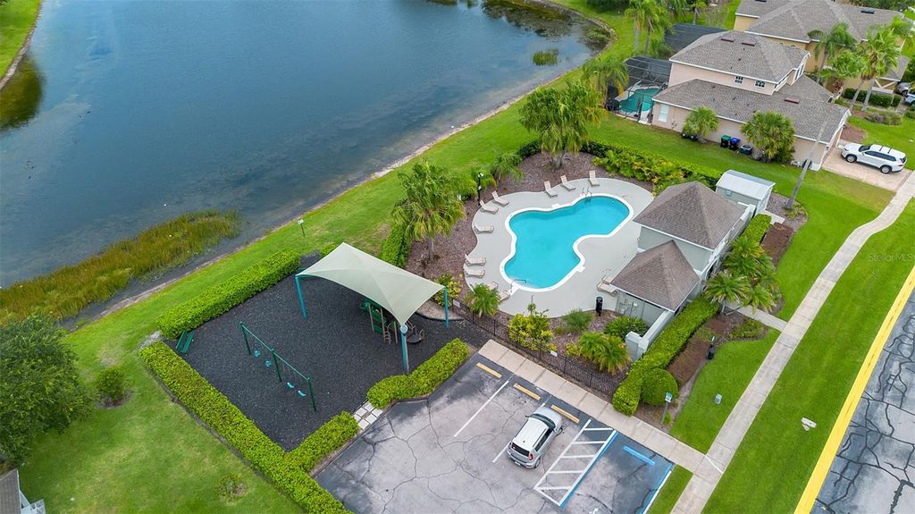 Image 29 of property listing at 1720 BEAR BAY COVE, Orlando, FL 32824