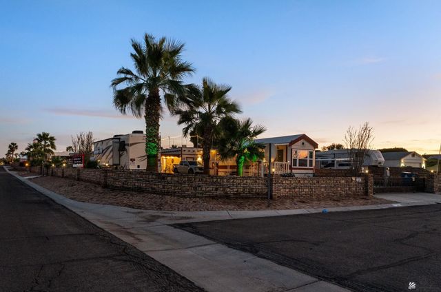 13681 E 50 Dr, Yuma, AZ 85367