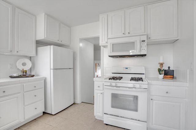 1024 Locust St, Livermore, CA 94551