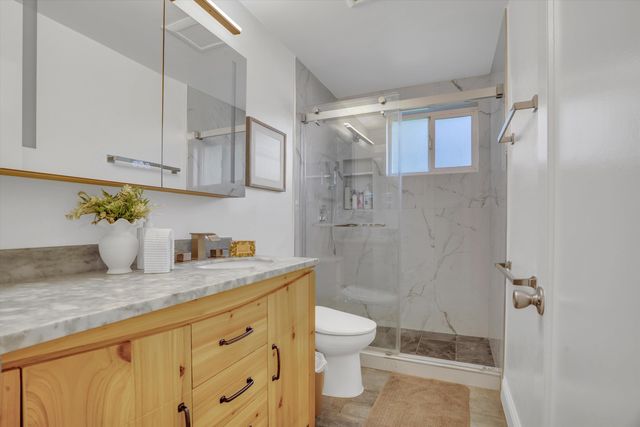 1024 Locust St, Livermore, CA 94551