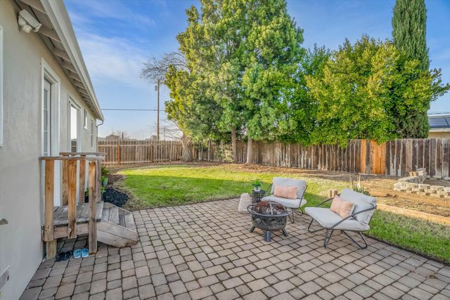 1024 Locust St, Livermore, CA 94551