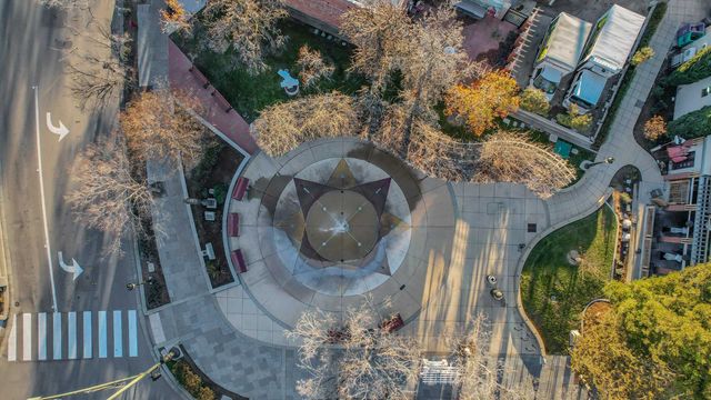 1024 Locust St, Livermore, CA 94551