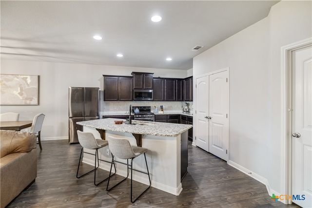 249 Cobble Stone Court, Victoria, TX 77904