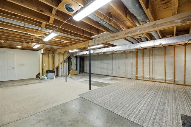 1758 Labette Road, Ottawa, KS 66067