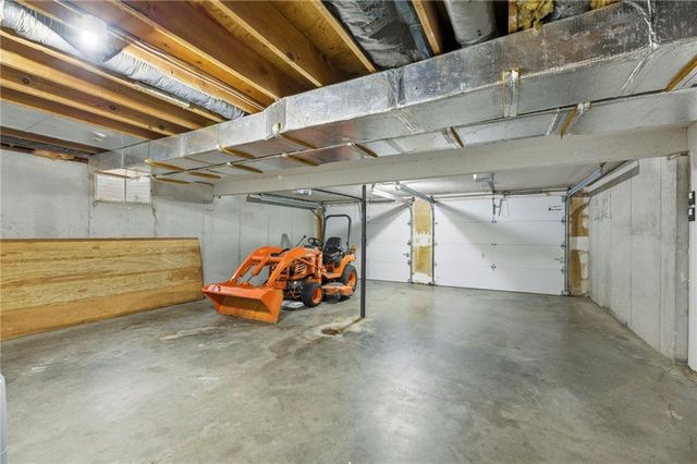 1758 Labette Road, Ottawa, KS 66067