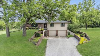 1758 Labette Road, Ottawa, KS 66067