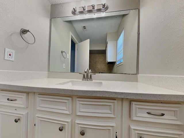 8322 Autumn Willow Drive, Tomball, TX 77375