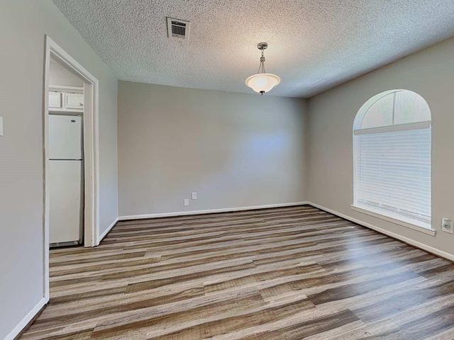 8322 Autumn Willow Drive, Tomball, TX 77375