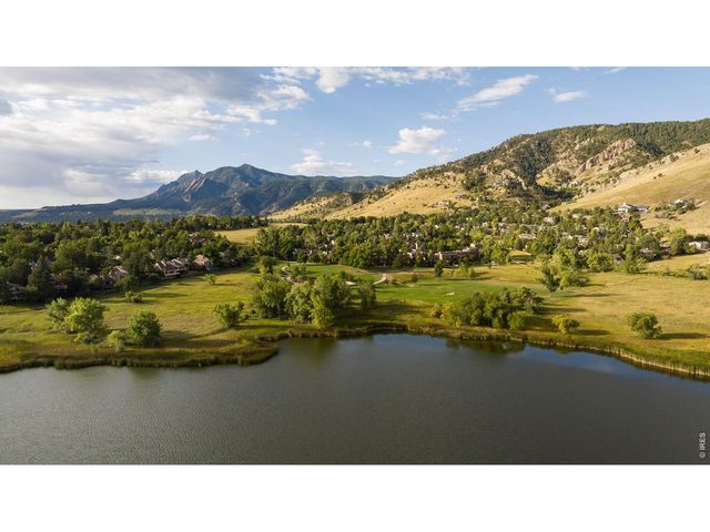 5236 5th St, Boulder, CO 80304