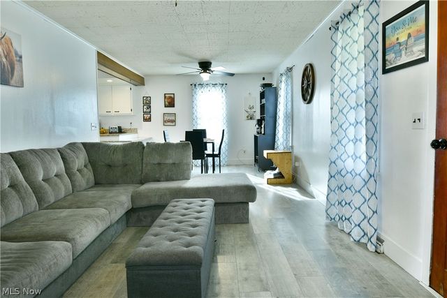 2928 W Liberty Street, Girard, OH 44420