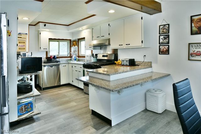 2928 W Liberty Street, Girard, OH 44420