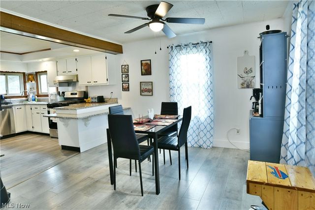 2928 W Liberty Street, Girard, OH 44420