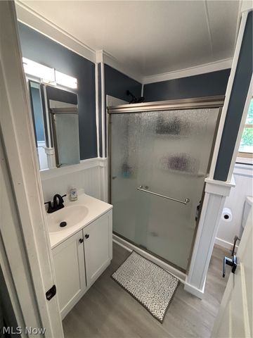 2928 W Liberty Street, Girard, OH 44420