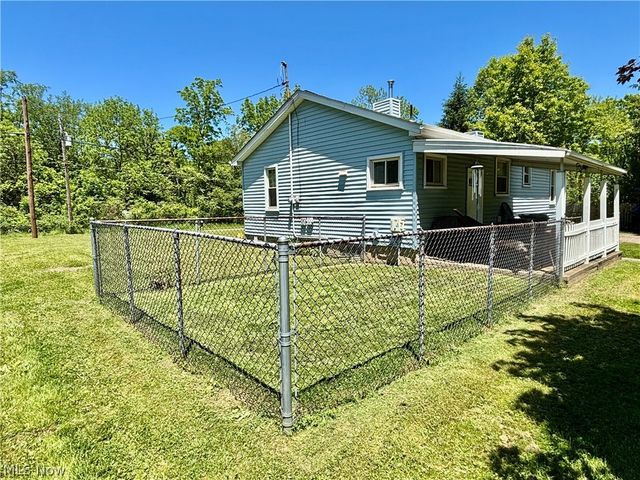 2928 W Liberty Street, Girard, OH 44420