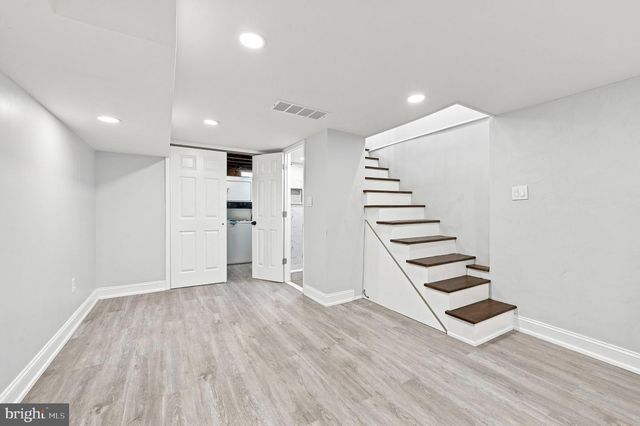 4251 TACKAWANNA ST, Philadelphia, PA 19124
