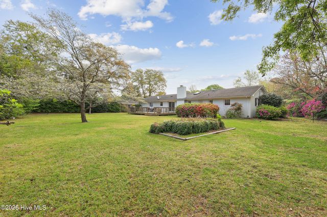 240 Jeb Stuart Drive, Wilmington, NC 28412