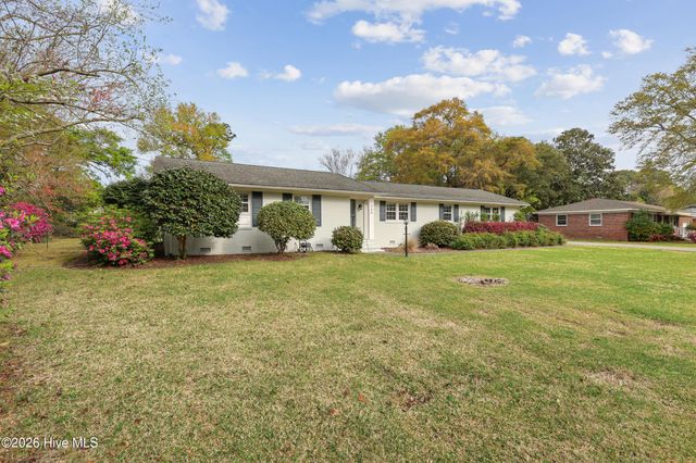 240 Jeb Stuart Drive, Wilmington, NC 28412