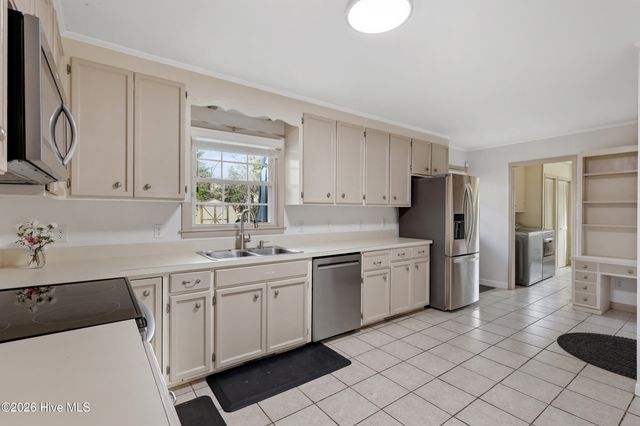 240 Jeb Stuart Drive, Wilmington, NC 28412