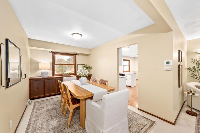 W158N10768 Catskill LANE, Germantown, WI 53022