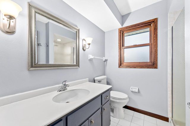 W158N10768 Catskill LANE, Germantown, WI 53022