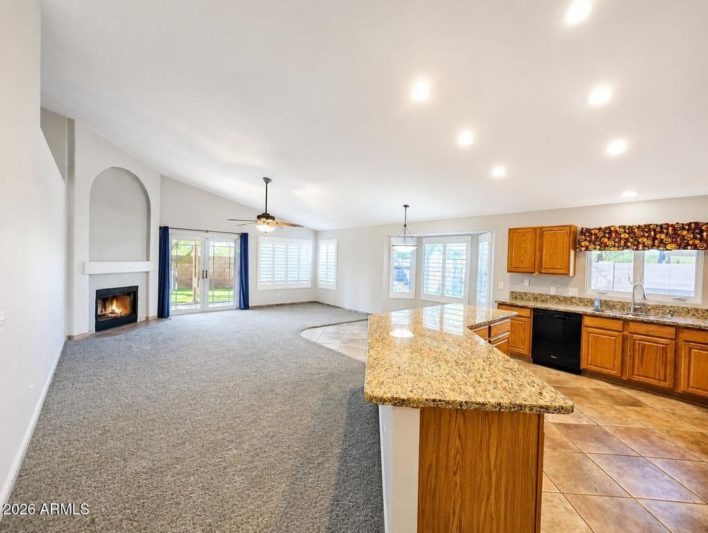 4438 W CALLE LEJOS Lane, Glendale, AZ 85310 — photo 5