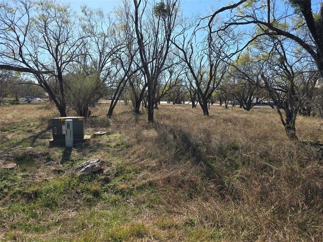 101 Springfield DR, Horseshoe Bay, TX 78657