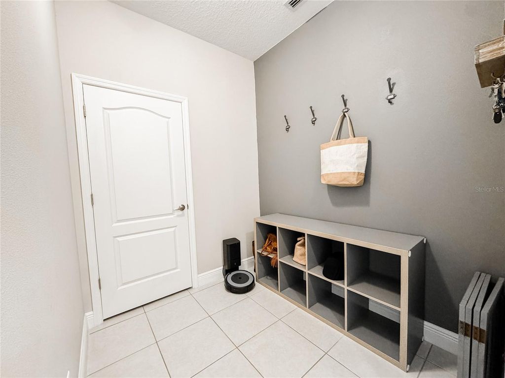 Image 31 of property listing at 12344 WHISPER LAKE DRIVE, Bradenton, FL 34211