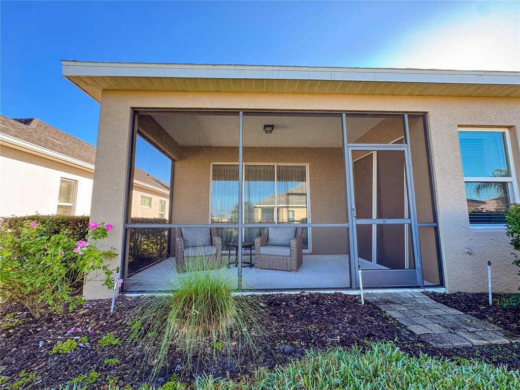 Image 39 of property listing at 12344 WHISPER LAKE DRIVE, Bradenton, FL 34211