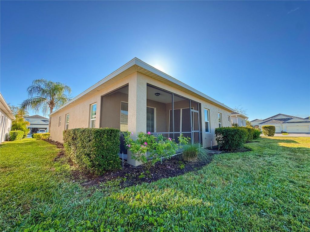 Image 40 of property listing at 12344 WHISPER LAKE DRIVE, Bradenton, FL 34211