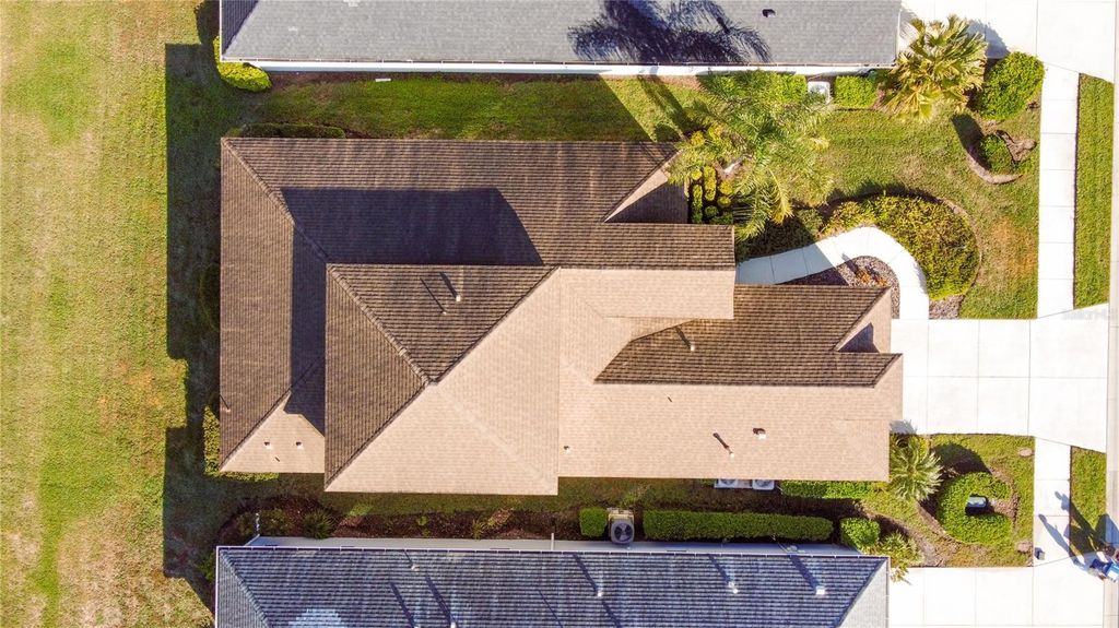 Image 44 of property listing at 12344 WHISPER LAKE DRIVE, Bradenton, FL 34211