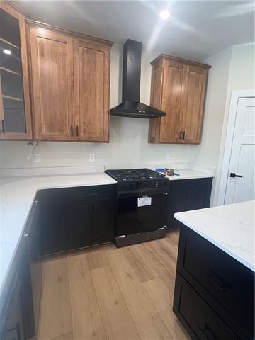 107 Willow Village Dr, Pittsburgh, PA 15239