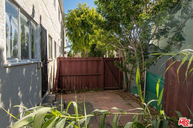 5761 Fair Avenue, North Hollywood (los Angeles), CA 91601